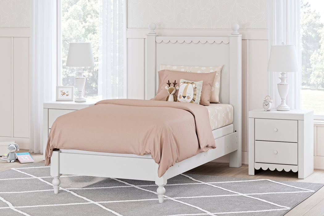 Ashley Express - Mollviney Panel Bed